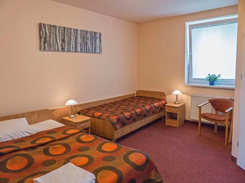 Hotel Paola Kutno Bagian luar foto