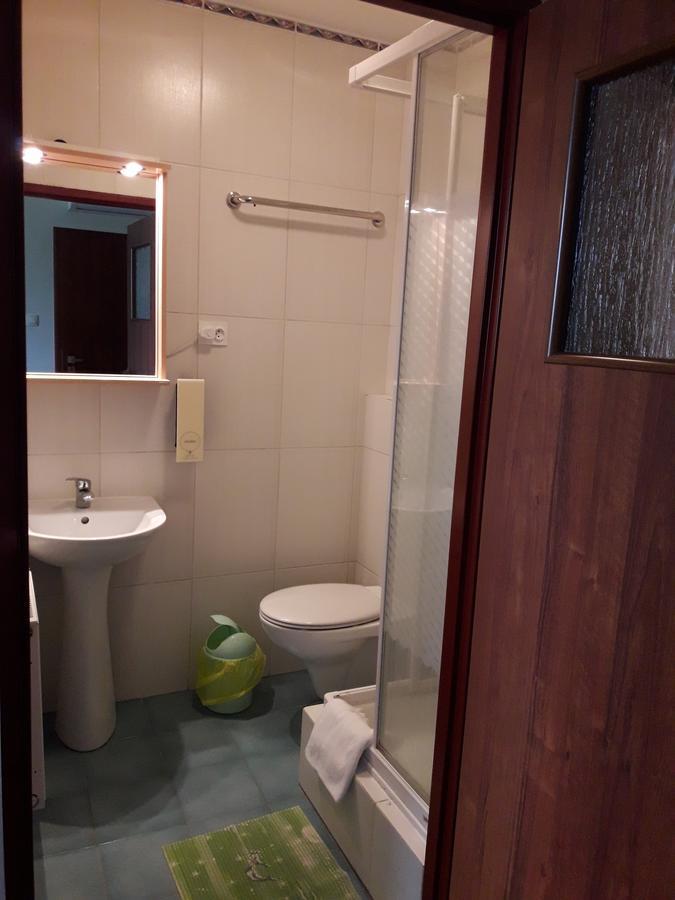 Hotel Paola Kutno Bagian luar foto