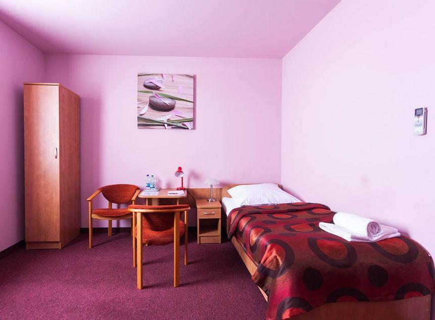 Hotel Paola Kutno Bagian luar foto